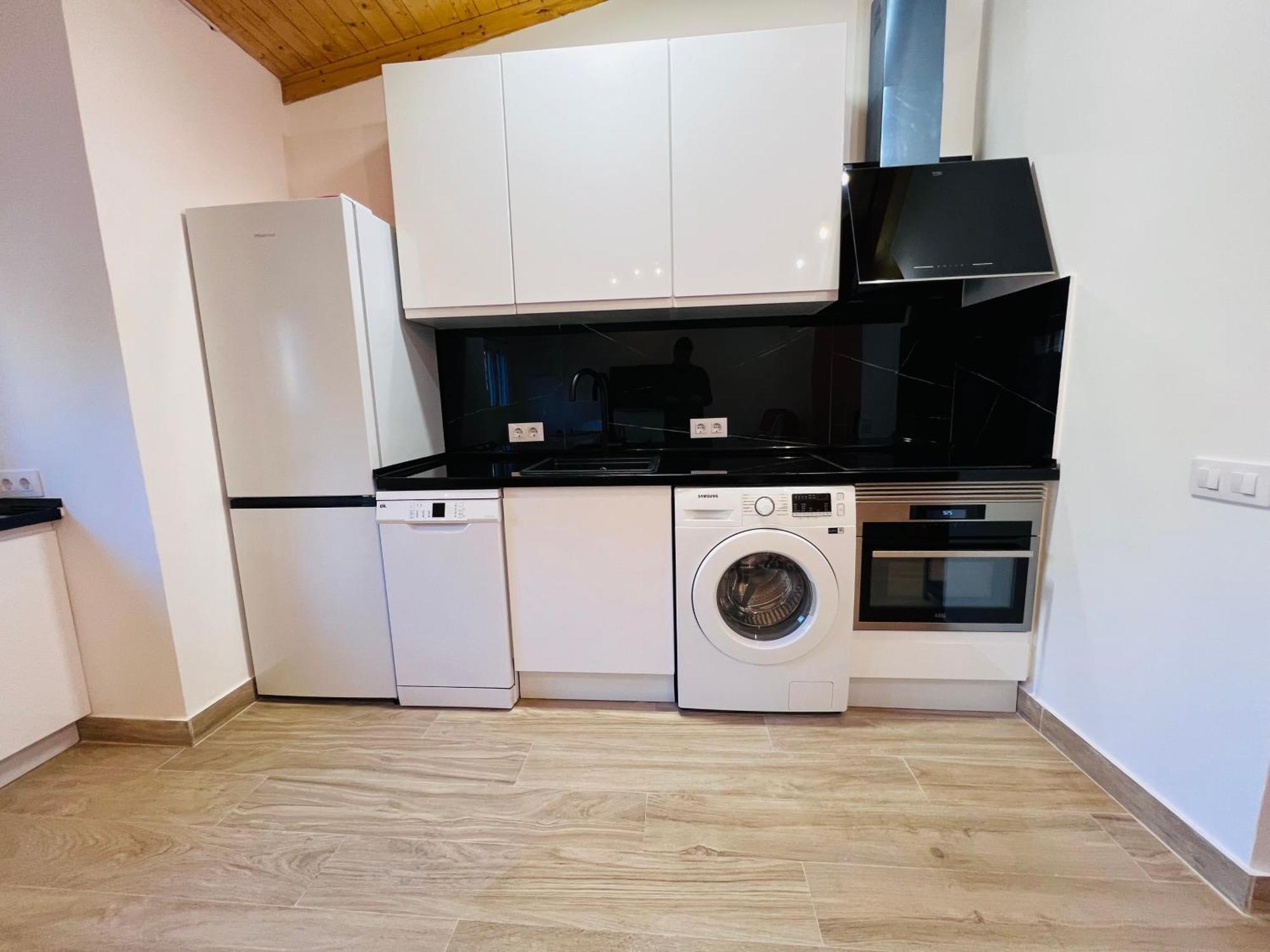 Rosa Rooms, Habitacion Con Bano Privado Pozuelo de Alarcón Esterno foto